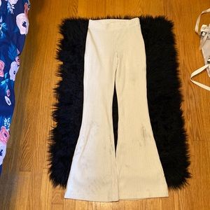 Aerie cream colored flare leggings